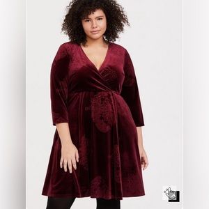 Torrid Burgundy Red Velvet Floral Surplice Wrap Dress - size 3x